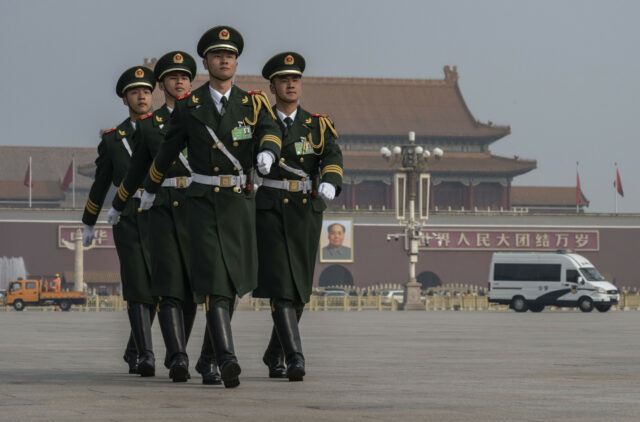 A China reage à proposta de armas nucleares de Trump



