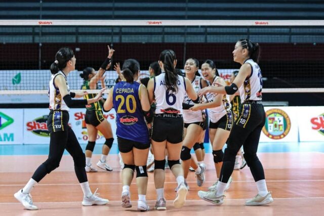 Nu Lady Bulldogs 'durante o jogo de convites nacionais na Super League de Shakey (SSL)
