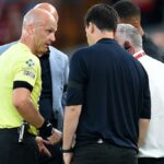A Premier League 2025-26: Por que o jogo parou durante o Liverpool contra o Bournemouth?
