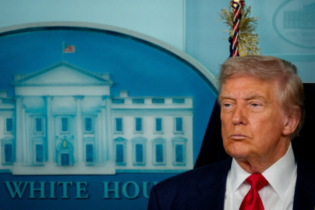 A UE do Trump UE envia a nova Ucrânia mencionada em Putin Puts Summit

