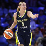 A WNBA faz um grande anúncio sobre as asas iniciantes