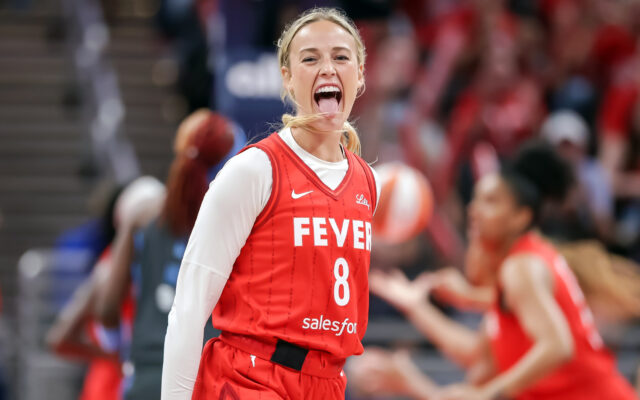 A WNBA pune a Sophie Cunningham da febre sobre os comentários de Paige Bueckers



