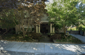 A casa do condado de Alameda que US $ 1.800.000,00 comprados na Carlston Avenue 733 Carlston Avenue - Google Street View