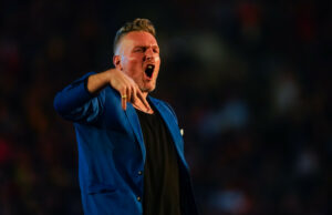 A data de retorno da WWE de Pat McAfee confirmada A data de retorno da WWE de Pat McAfee confirmada