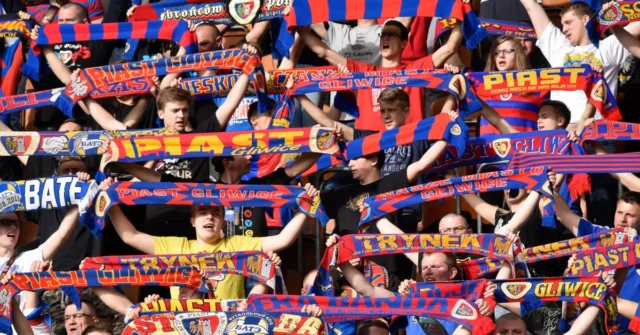 A eleição do Presidente Zabrze. O candidato de Pisa foi entregue ao rival de Ko -a ... patch piasta gliwice

