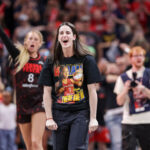 A estrela da febre Caitlin Clark deve atualizar a projeção de retorno atualizada pela ESPN