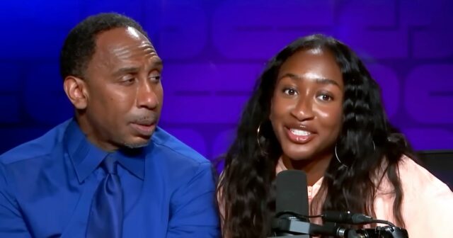 A filha de Stephen A. Smith as assa (e sua linha do cabelo) em seu podcast



