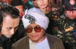 A forma moderna de Gus Idris dá a Da’wah todas as pessoas, incluindo bandidos A forma moderna de Gus Idris dá a Da'wah todas as pessoas, incluindo bandidos