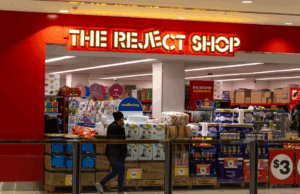 A loja de rejeição para obter uma grande reforma sob novos proprietários A loja de rejeição para obter uma grande reforma sob novos proprietários