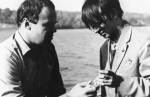 A morte misteriosa do ator conhecido por “Cruise”. A faca foi infligida cerca de uma dúzia de tiros A morte misteriosa do ator conhecido por "Cruise". A faca foi infligida cerca de uma dúzia de tiros