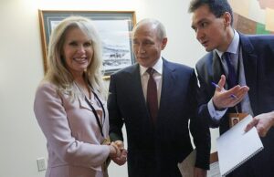 A mulher misteriosa de Trump se jogou no vale de Putin Land quando o Secret Dossier está no Alaska Hotel Teria sido o trabalho de Crowley criar um programa detalhado para a visita de Putin, incluindo organizar a reunião vital entre os dois países para discutir um potencial cessar -fogo na Ucrânia