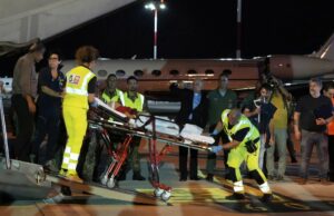 A mulher puxa um gaza no “estado de séria deterioração física” perdida A mulher puxa um gaza no "estado de séria deterioração física" perdida