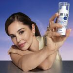 Cheryl revelou sua impressionante campanha de cuidados com a pele na terça