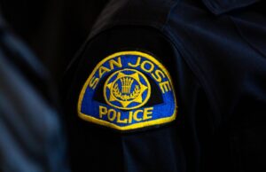 A polícia de San Jose busca a identidade do suspeito em agressão sexual O Departamento de Polícia de San Jose pediu a assistência do público na identificação de um suspeito de agressão sexual, que foi descrito como um homem de 20 ou 30 anos. (Departamento de Polícia de San Jose)