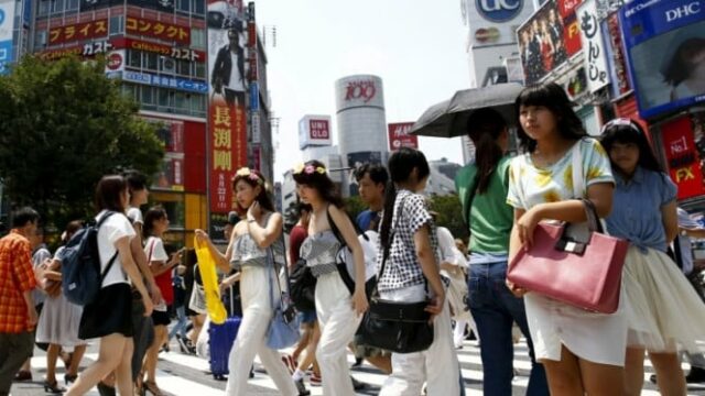 A recessão sexual está piorando, a população japonesa reduziu 900 mil pessoas de estrangeiros.

