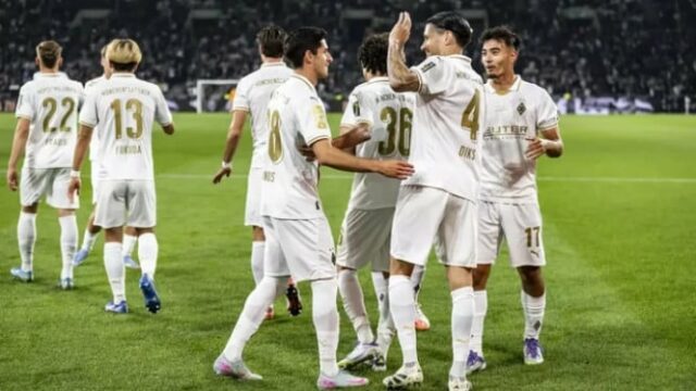 A resposta do treinador do Borussia Monchengladbach depois que Kevin Diks marcou um gol de vitória contra o Valencia

