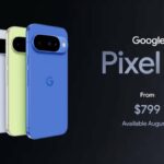 imagens lado a lado de um google pixel 10 mostrando uma mensagem traduzida e karen polinesia sorrindo enquanto segura o telefone até a orelha dela