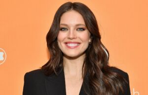 A solução de Emily Didonato para alívio do couro cabeludo seco é este shampoo calmante de US $ 16 A solução de Emily Didonato para alívio do couro cabeludo seco é este shampoo calmante de US $ 16