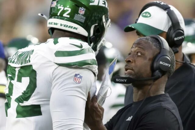 Aaron Glenn observa os Jets lutando contra as penalidades novamente: "Eu tenho que limpá -las"

