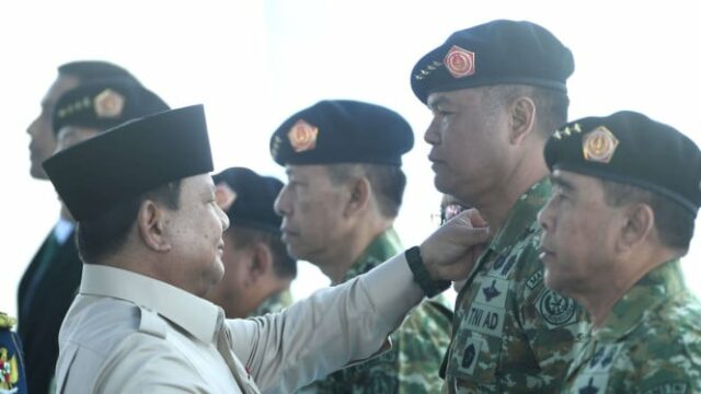 Acabei de abrir, esta é a mensagem de Pabowo para o vice -comandante do general Tni Tandyo

