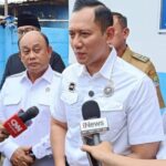 Ahy recebeu uma tarefa especial da Pabowo, complete o projeto de trem rápido yakarta-surabaya