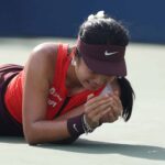 Alexandra Eala, das Filipinas, comemora o Match Point contra Clara Tauson, da Dinamarca, durante a primeira rodada de suas femininas na primeira rodada no primeiro dia do 2025 US Open, no Centro Nacional de Tênis da USTA Billie Jean King, em 24 de agosto de 2025, no bairro de Flushing, no Queens Borough, da cidade de Nova York.