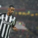 Alexander Isak parece ter atingido o Newcastle em uma declaração de bomba nas mídias sociais