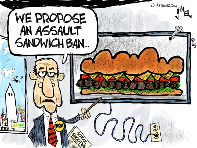 Anime: Ataque Restrição de Sanduíche 

