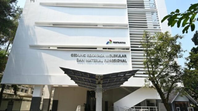 Apoiando inovações no ensino superior indonésio, Rembramina constrói edifícios de pesquisa no ITB

