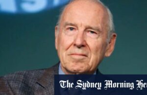 Apollo 13 líder Jim Lovell morre para 97 Apollo 13 líder Jim Lovell morre para 97