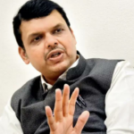 Aqueles que se comportam como Jawals of the City: CM Fadnavis