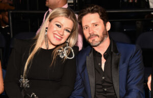 As causas de morte de Kelly Clarkson, ex-marcador, revelaram As causas de morte de Kelly Clarkson, ex-marcador, revelaram