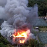 Um grande incêndio envolveu o Woolton Hall listado em grau I em Merseyside, pois os moradores locais começaram a lamentar o incêndio como um 'fim trágico' ao marco histórico