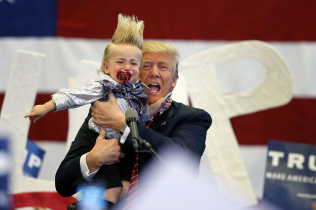 As pessoas do Partido Republicano choram o "papai" Trump ajuda com as cidades assustadoras

