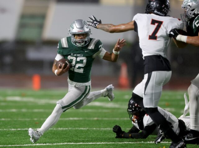Bay Area News Group Top 25 Rankings para futebol do ensino médio em 2025



