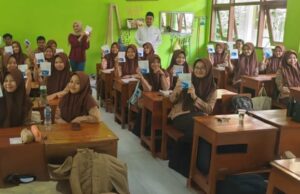 Bem -vindo no 80º Dia da Independência da Indonésia, o Banco Mandiri acelerou os jovens desde a educação financeira até o simples Bem -vindo no 80º Dia da Independência da Indonésia, o Banco Mandiri acelerou os jovens desde a educação financeira até o simples