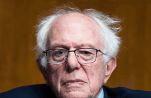 Bernie Sanders admite ficar velho demais para dirigir para o presidente 2028. Bernie Sanders admite ficar velho demais para dirigir para o presidente 2028.