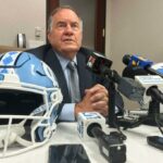 O técnico da Carolina do Norte, Bill Belichick