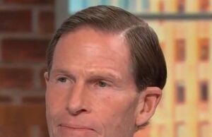 Blumenthal: “Meu estômago se virou para mim” quando Trump chamou o caminho de seu incrível amigo Blumenthal: "Meu estômago se virou para mim" quando Trump chamou o caminho de seu incrível amigo