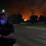 Os bombeiros conseguiram conter um incêndio no subúrbio de Tres Canto, a nordeste de Madri, depois que 180 pessoas foram evacuadas
