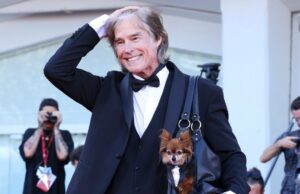 Bold e o breath de belo Crest parece irreconhecível com cabelos grisalhos Ronn Moss Instagram ousado e o lindo cabelo grisalho Rigde