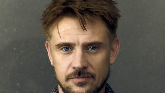 Boyd Holbrook se junta a Omar Sy na série de televisão 'Extração' em Netflix

