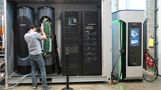 Britânico da Grade da Grã -Bretanha no Valas para manter as luzes acesas 

