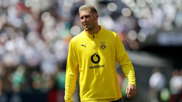 Bundesliga: zagueiro Dortmund Sule por dois meses com lesão muscular

