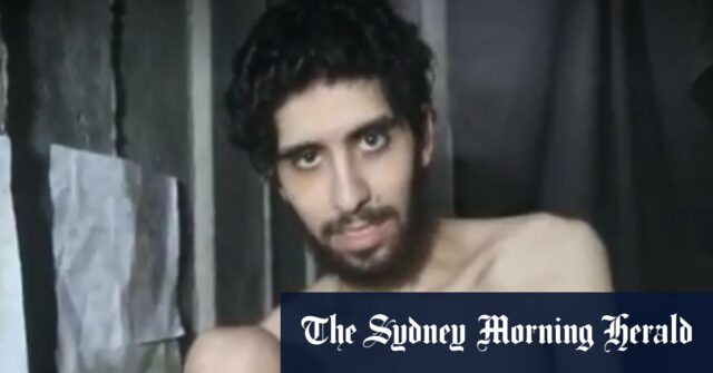"Caminhando para o meu pesado ': Post de indignação Hamas Libere o vídeo do Amacapterus de refém israelense

