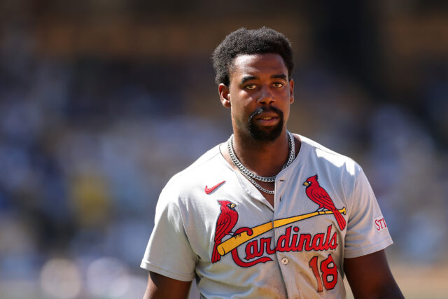 Cardinals instados a cortar laços com o ex-candidato de 23 anos



