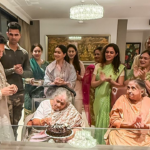 Celebração de aniversário psicológica de canetas tendulkar de Sachin quer mamãe em marathi