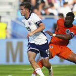 Chelsea confirma a assinatura da Holanda Internacional Jorel Hato de Ajax