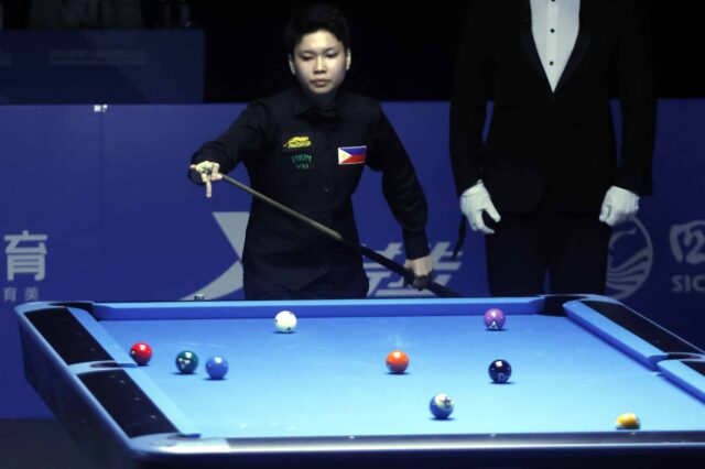 Chezka Centeno das Filipinas, 2025 Mulheres Jogos Mundiais na atividade de 10 bolas.