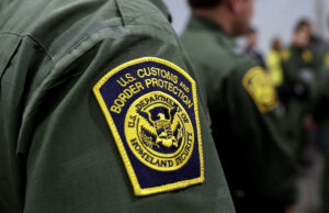 Cidadão dos EUA diz que ficou detida por três dias pelo CBP depois de fazer uma curva errada Cidadão dos EUA diz que ficou detida por três dias pelo CBP depois de fazer uma curva errada